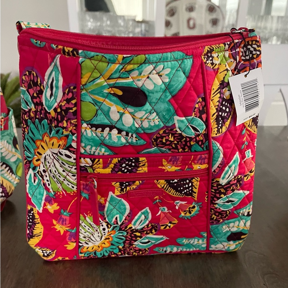 Vera Bradley 2017 retired Rhumba crossbody bag